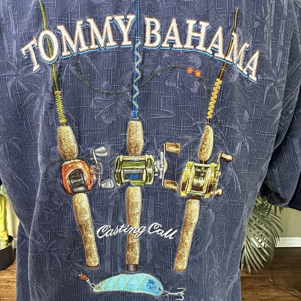 Tommy Bahama Men L Silk Camp Embroidered Casting Call Shirt Men L Fish Perfect
